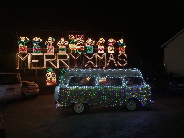 Festive VDub at Angarrack Lights
