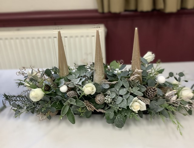 Flower arranging led by Lynne Christmas 2025 - demonstration 3